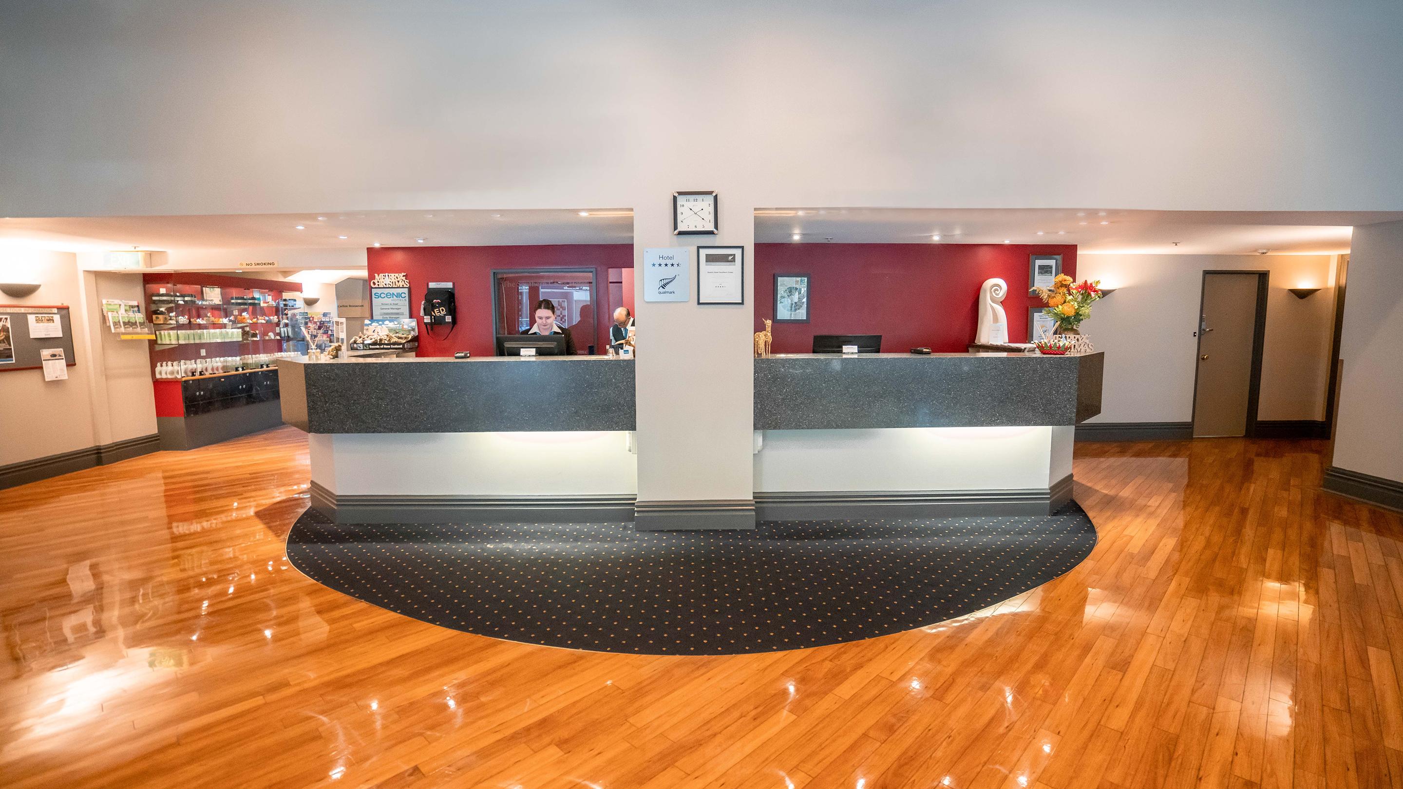 Scenic Hotel Southern Cross Dunedin Extérieur photo