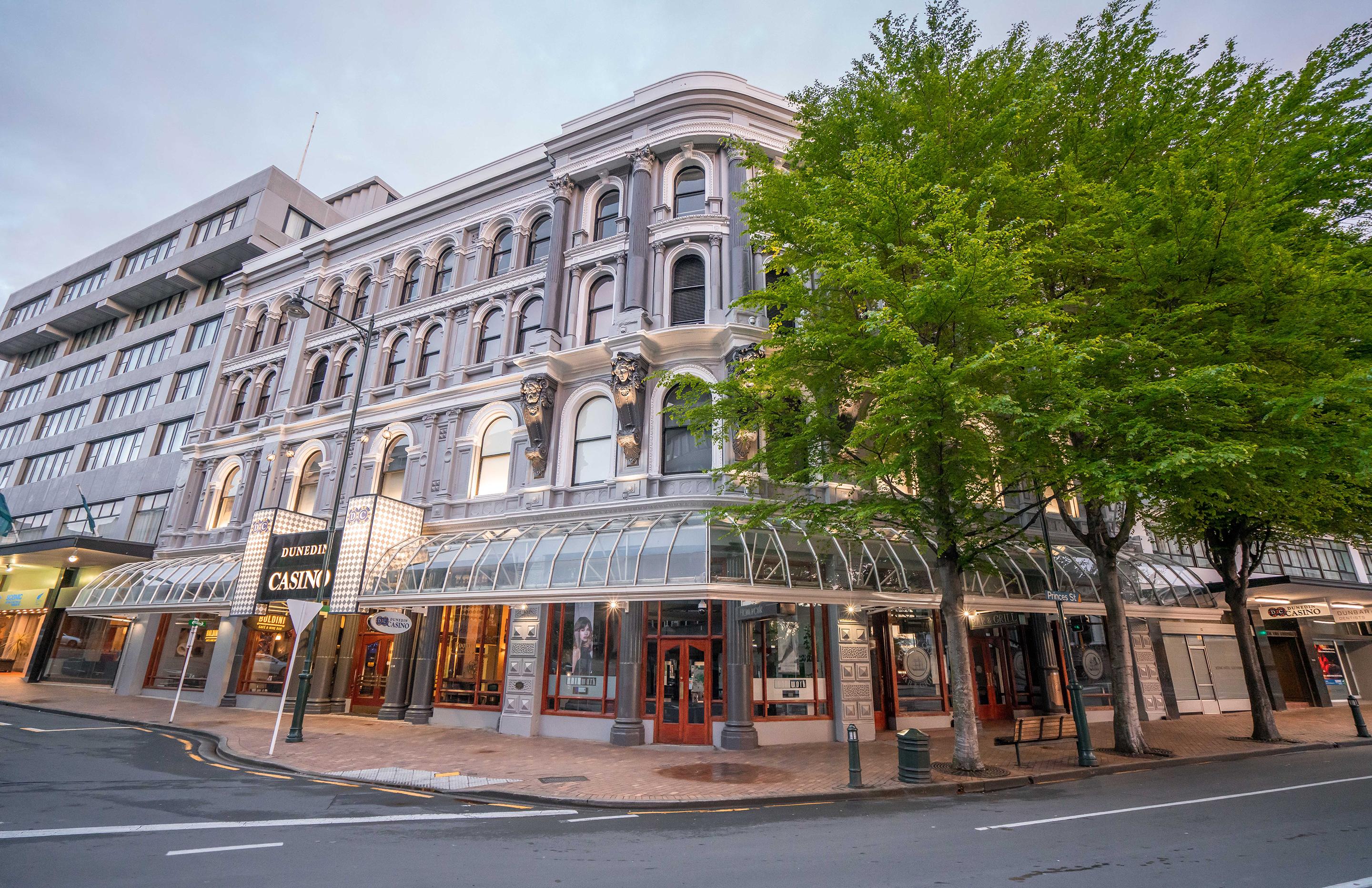 Scenic Hotel Southern Cross Dunedin Extérieur photo